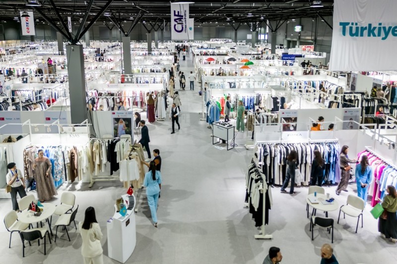 28-30 июля Алматы вновь станет центром притяжения для представителей fashion-индустрии Центрально-Азиатского региона: в КЦДС «Атакент» пройдут 36-я Международная выставка моды Central Asia Fashion Autumn-2025 и 6-я Международная выставка обуви, меха, кожи